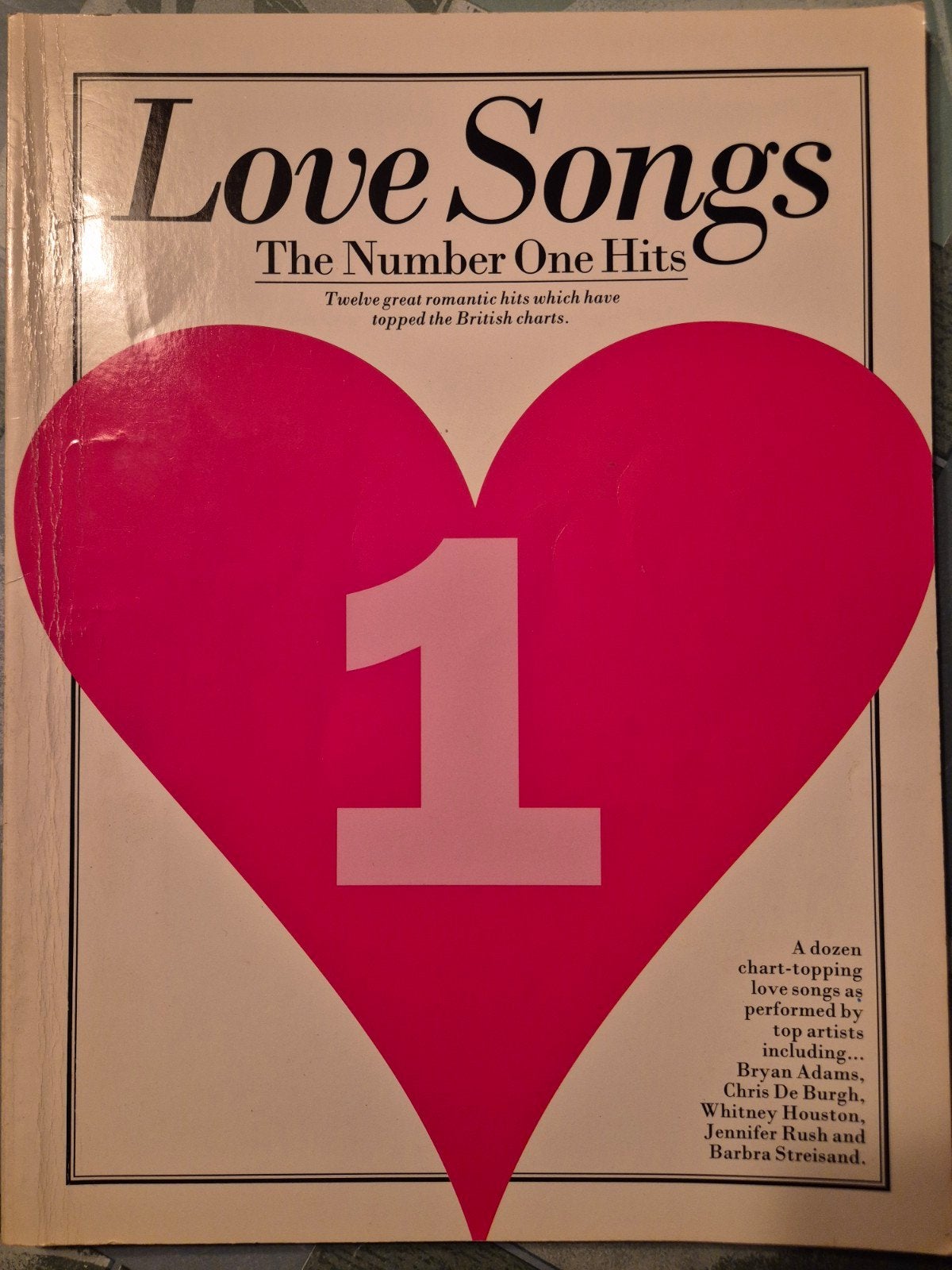 Love Songs: The Number One Hits - Muziekboek, Ophalen of Verzenden, Zo goed als nieuw