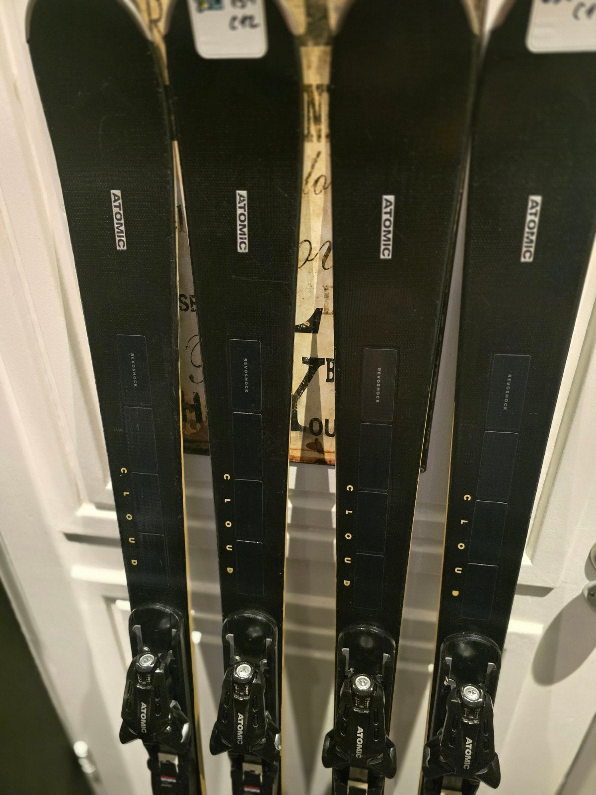 154cm ATOMIC CLOUD C12 REVOSHOCK 850€ DAMES GEVORDERDEN, 140 tot 160 cm, Ophalen of Verzenden, Zo goed als nieuw, Carve
