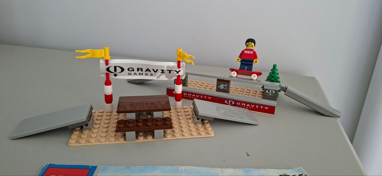 lego sports set 3535 skateboard streetpark, Overige thema's, Lego, Ophalen of Verzenden, Zo goed als nieuw