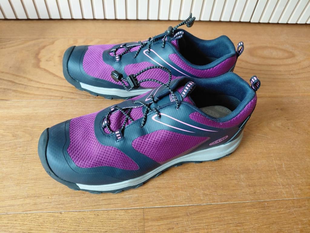 Keen bergschoenen dames, Ophalen of Verzenden, Zo goed als nieuw, Hardloopschoenen, Overige merken