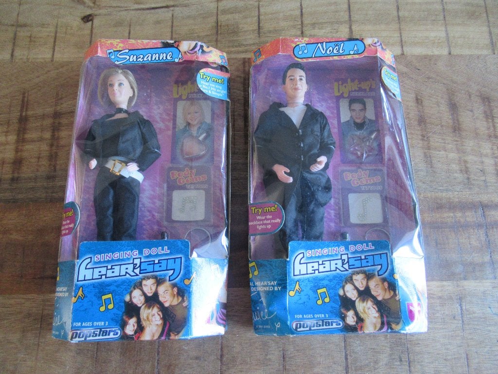 Vintage Hear say Popstars singing Doll Suzanne en Noël 2001, Verzamelen, Poppen, Ophalen of Verzenden, Nieuw, Pop