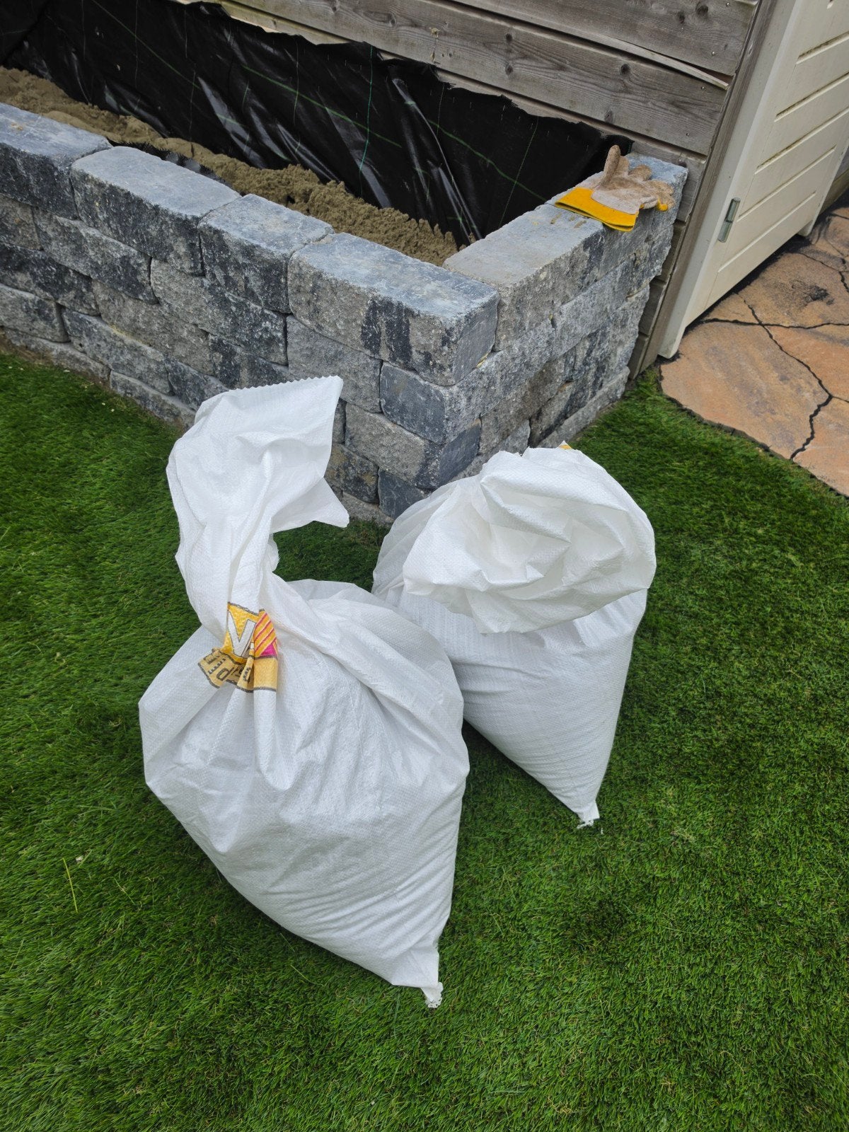 Zakken schoon zand - ophoogzand gratis, Tuin en Terras, Zand, Ophalen, Ophoogzand