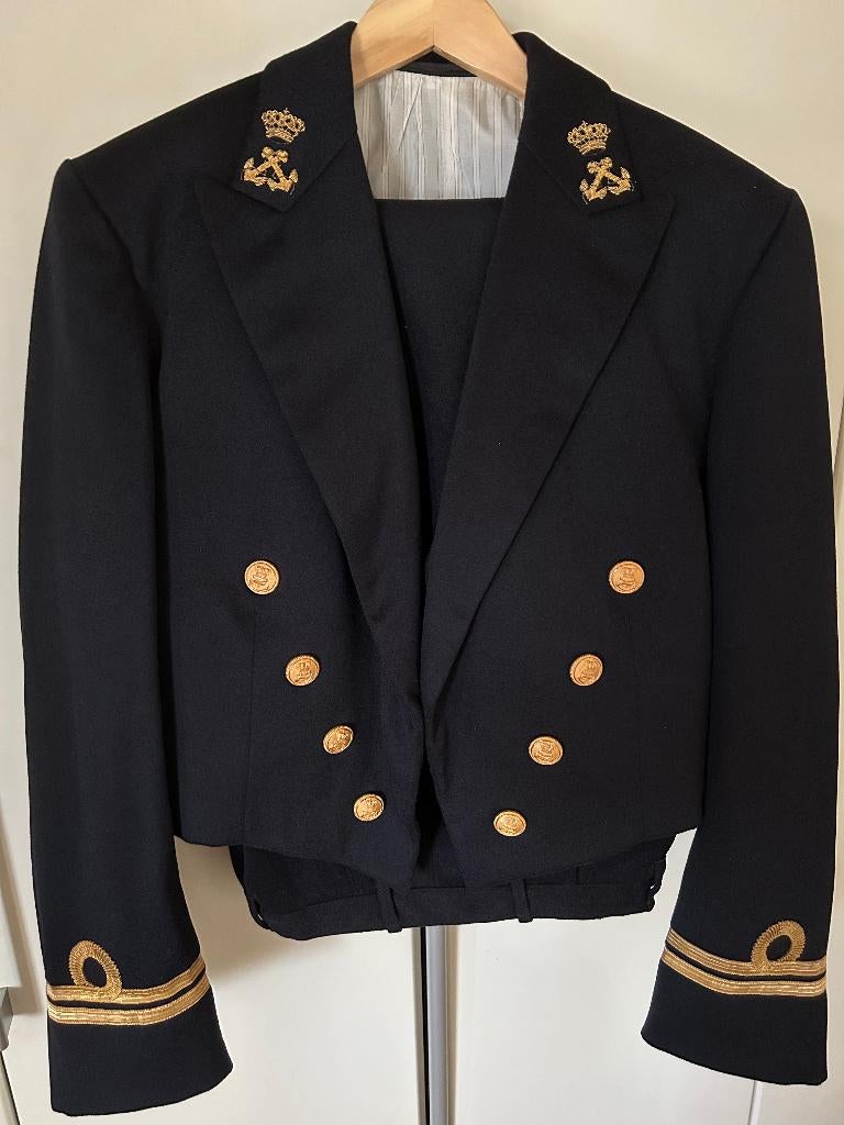 AT Marine 2e luitenant ter zee oudste cat Officier Vakdienst, Verzamelen, Militaria | Algemeen, Verzenden, Marine, Nederland, Kleding of Schoenen