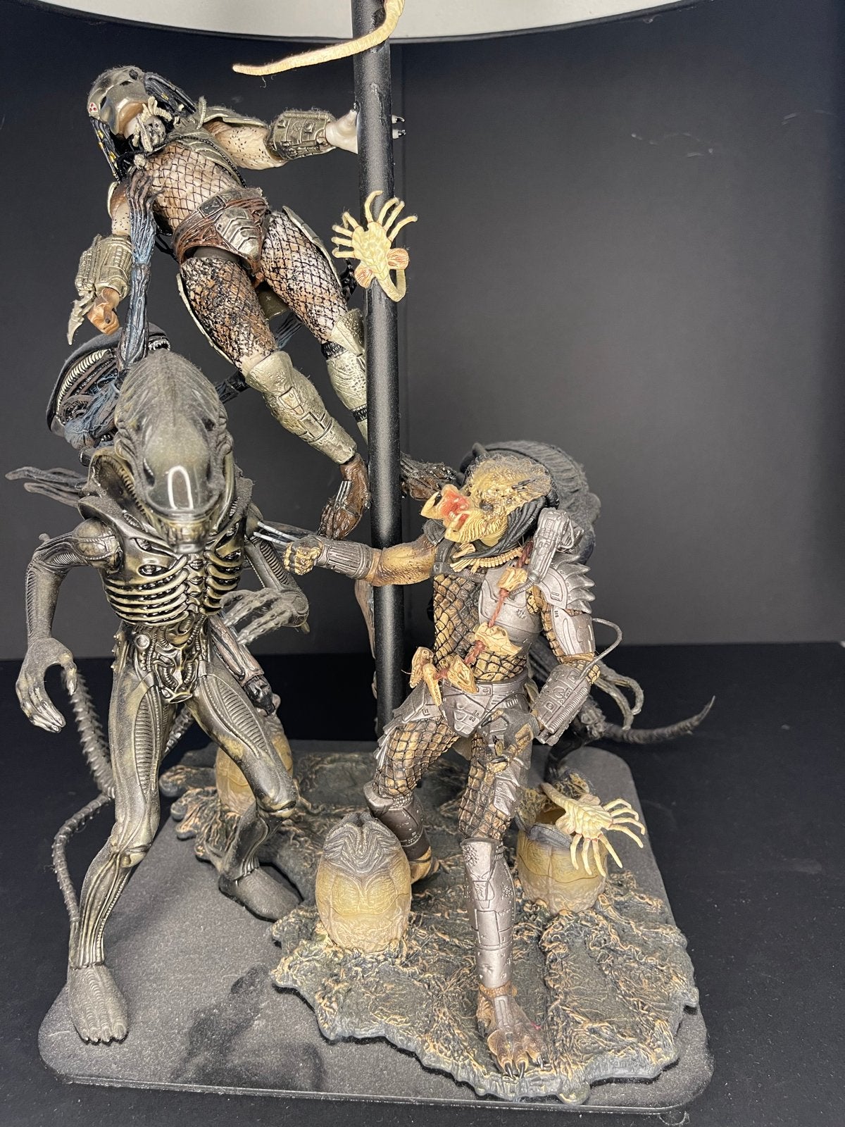Unieke Alien vs. Predator lamp - Sci-Fi decoratie, Ophalen of Verzenden, Gebruikt