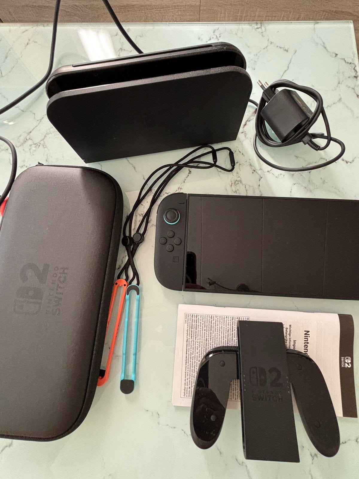 Nintendo switch 2, Ophalen, Zo goed als nieuw, Met 2 controllers, Switch Original