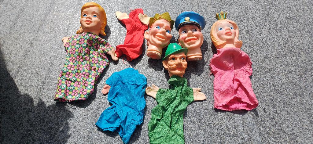 Vintage 5 x Poppenkast Poppen wv. 2x Erlo W. Germany poppen, Ophalen, Gebruikt, Babypop