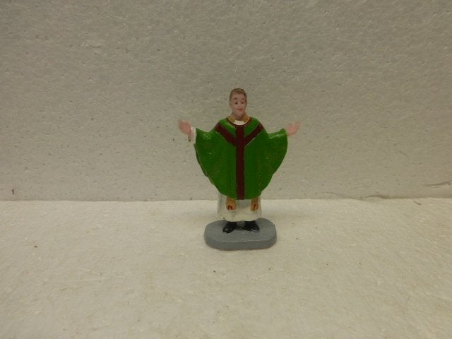 lemax Parish priest kerstdorp poppetje figurine kerk kerst, Diversen, Kerst, Ophalen of Verzenden, Zo goed als nieuw