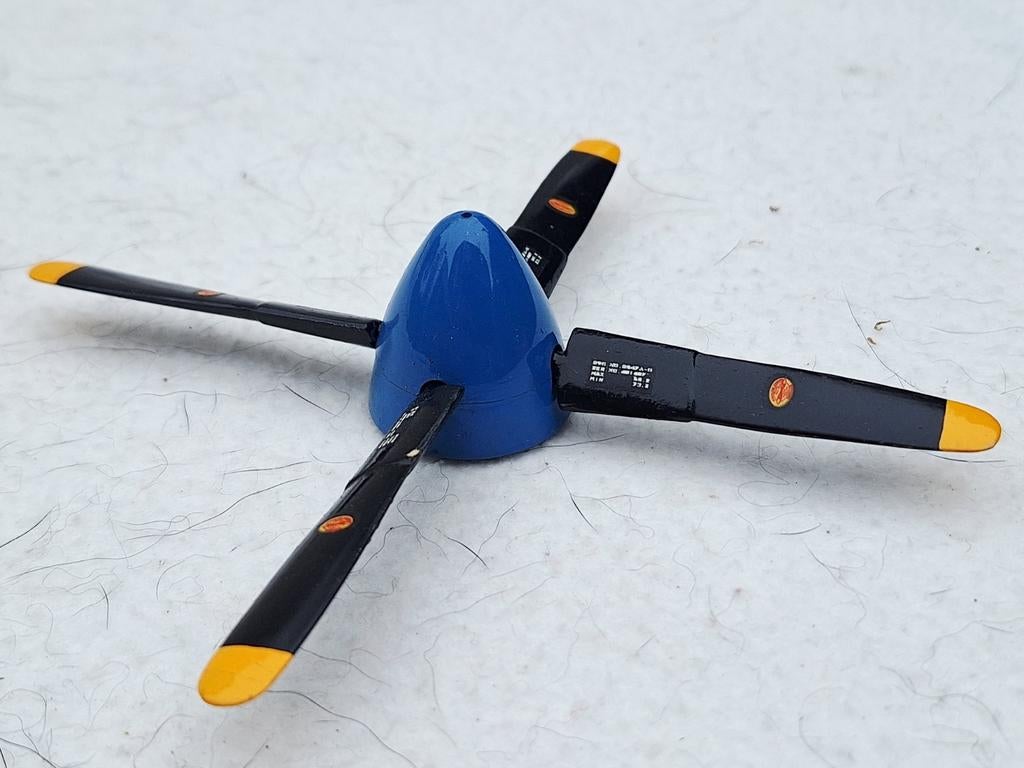 Modelvliegtuig Propeller Hamilton - Blauw met Zwarte Bladen, Hobby en Vrije tijd, Modelbouw | Vliegtuigen en Helikopters, Ophalen of Verzenden