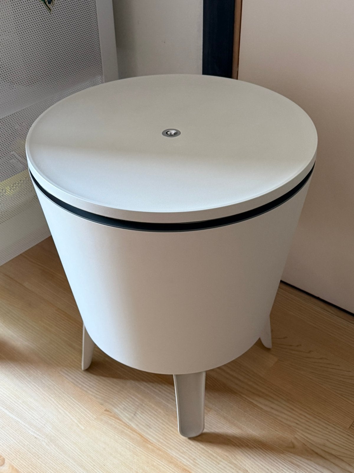 NIEUW! DESIGN TUINTAFEL, BIJZETTAFEL, KOELBOX, KOELBAR, Ophalen, Nieuw, Rond, Kunststof