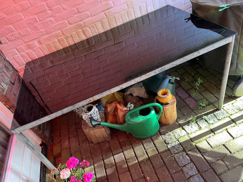 Tuintafel met glazen blad, Tuin en Terras, Tuintafels, Gebruikt, Rechthoekig, Metaal, Ophalen