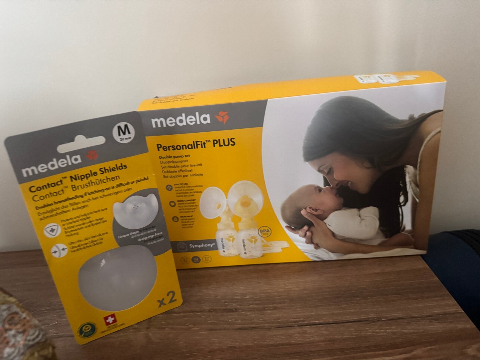 Medela PersonalFit Plus borstkolfset + Contact Nipple Shield, Ophalen of Verzenden, Zo goed als nieuw, Borstkolf, Medela