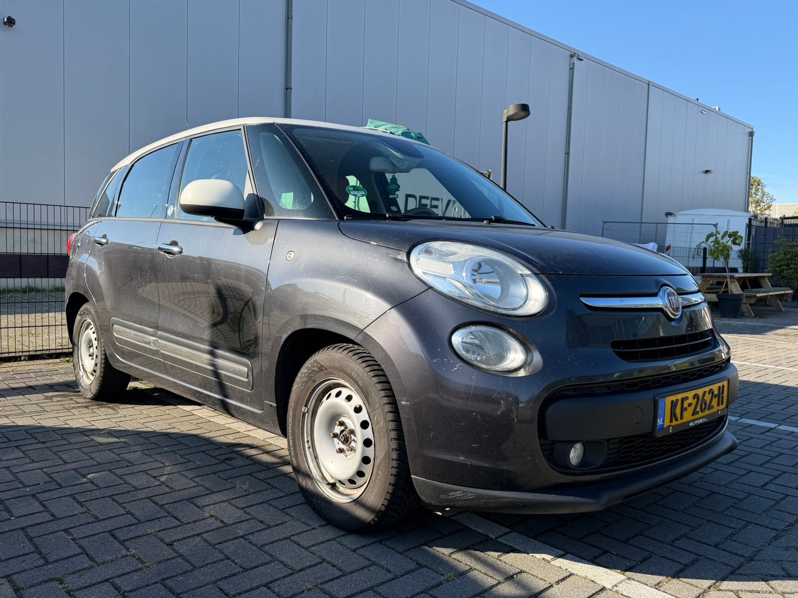 Fiat 500L L Living 1.6 Multij. 16V 105 2013 Grijs, Auto's, Voorwielaandrijving, 4 cilinders, 400 kg, 7 stoelen