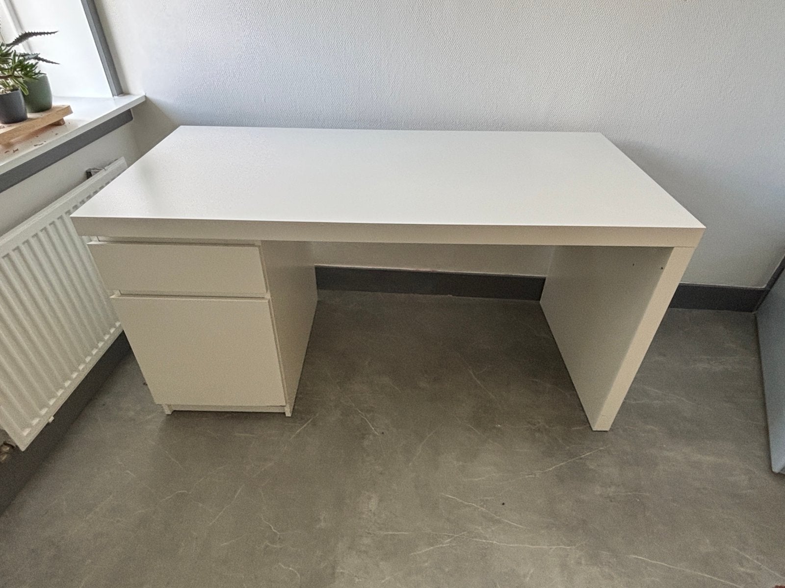 Ikea Malm bureau, Ophalen, Gebruikt, IKEA