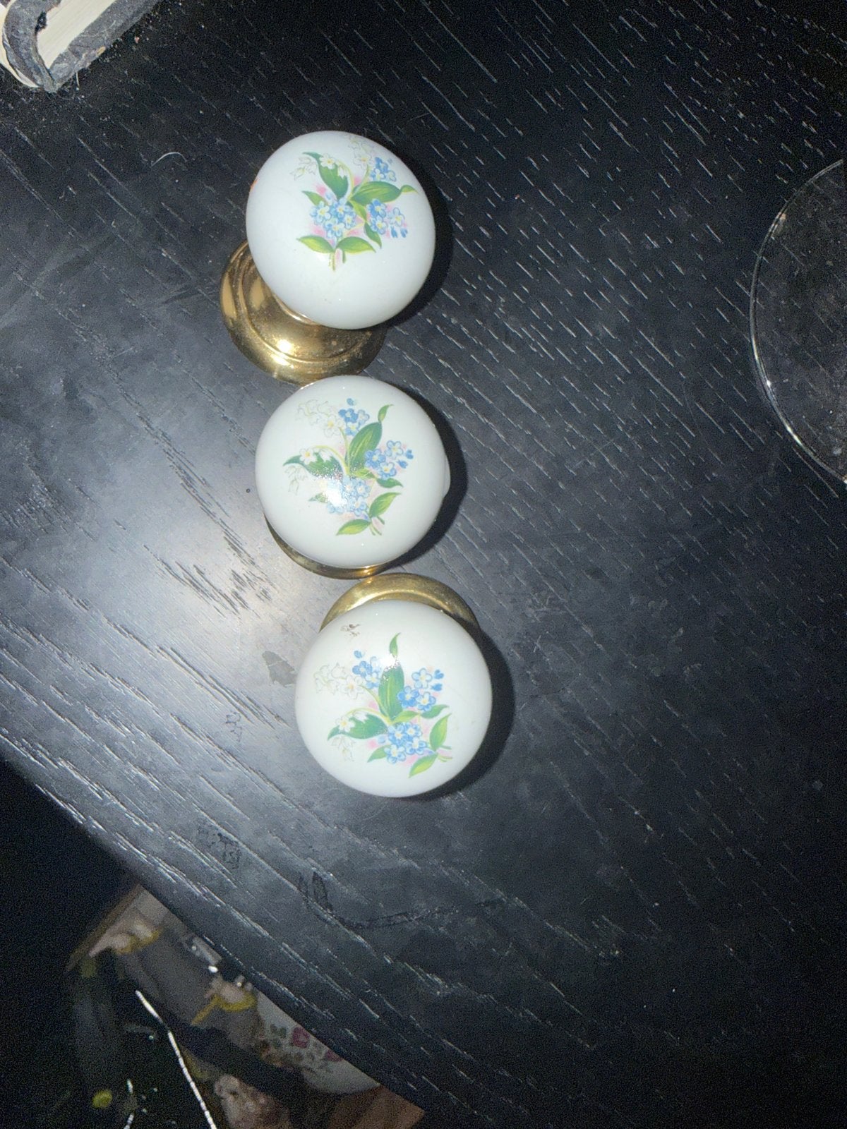 Set van 3 Vintage Deurknoppen met Bloemenpatroon, Ophalen of Verzenden, Gebruikt, Overige materialen, Klink of Kruk