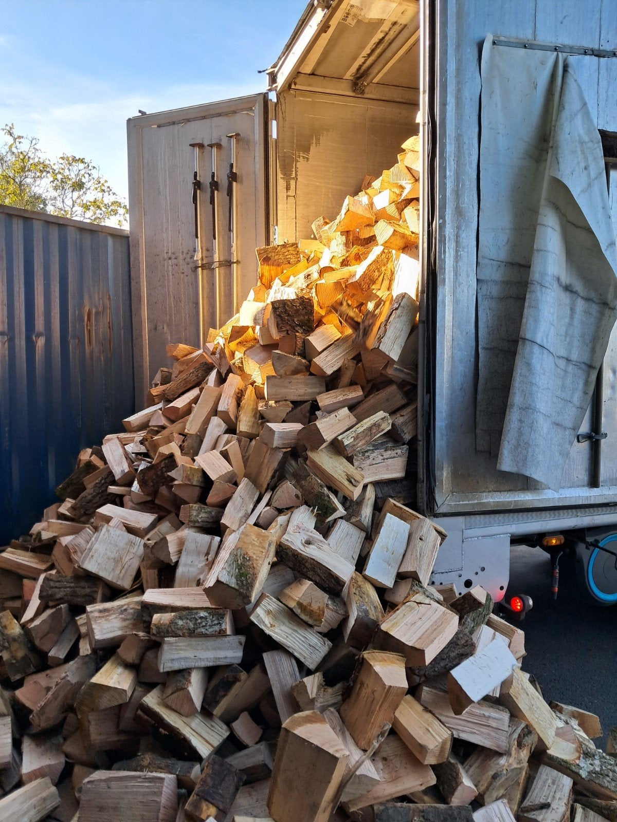 *AKTIE* Haardhout beuk/eik/essenhout, 6 m³ of meer, Ophalen of Verzenden, Blokken