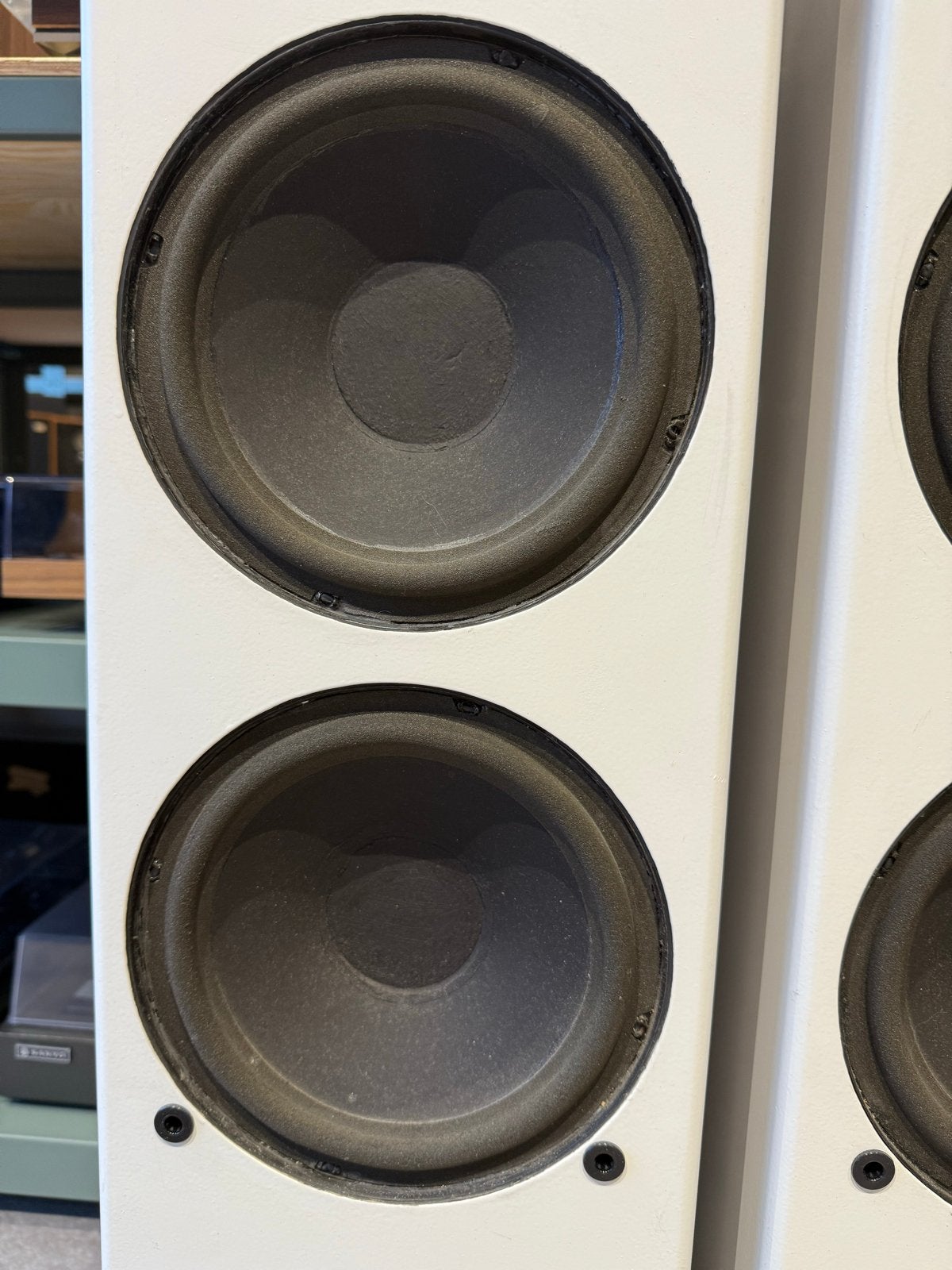 Van Medevoort CD4.5 Vloerstaande Luidsprekers, Vloerstaande luidspreker, Contact@vintageaudiobreda.nl, Bosschendijk 193B, Zo goed als nieuw