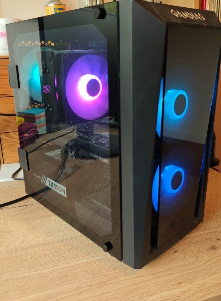 Behuizing inc. RGB fans, Computers en Software, Computerbehuizingen, Ophalen, Zo goed als nieuw