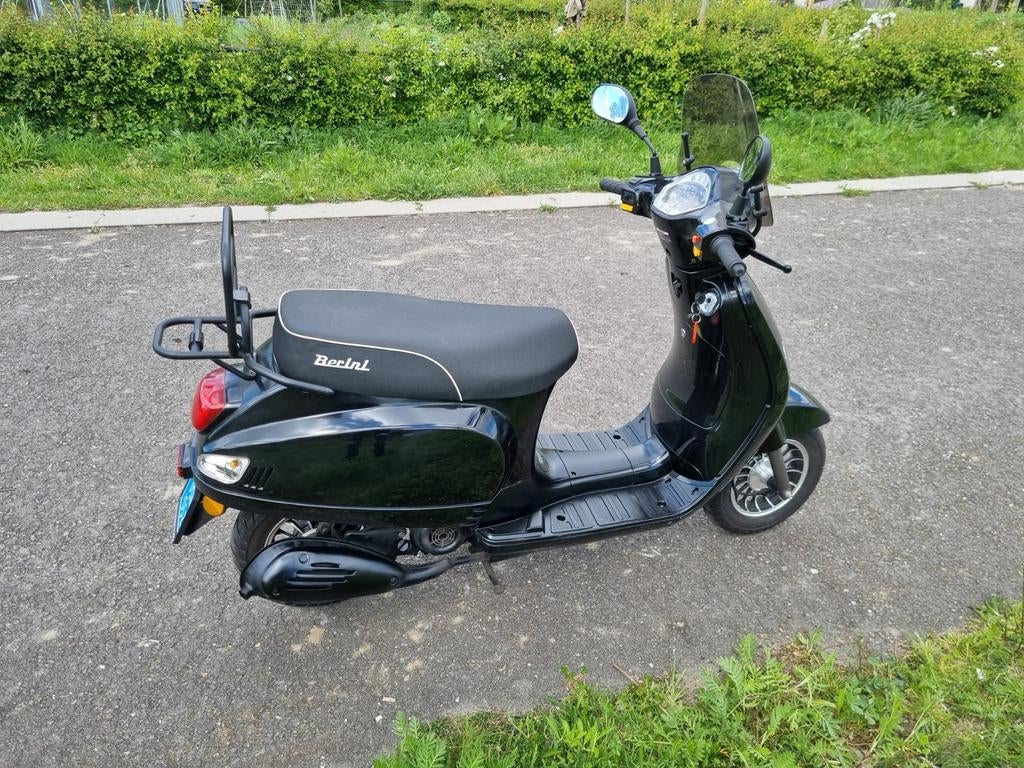 Berini Napoli, Fietsen en Brommers, Snorfietsen en Snorscooters, Ophalen of Verzenden, Zo goed als nieuw, Benzine, Overige merken