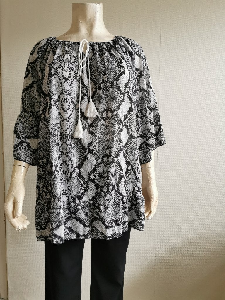 462 .. nieuwe tuniek maat 46 - 48  ??, Ophalen of Verzenden, Nieuw, Overige kleuren, Blouse of Tuniek
