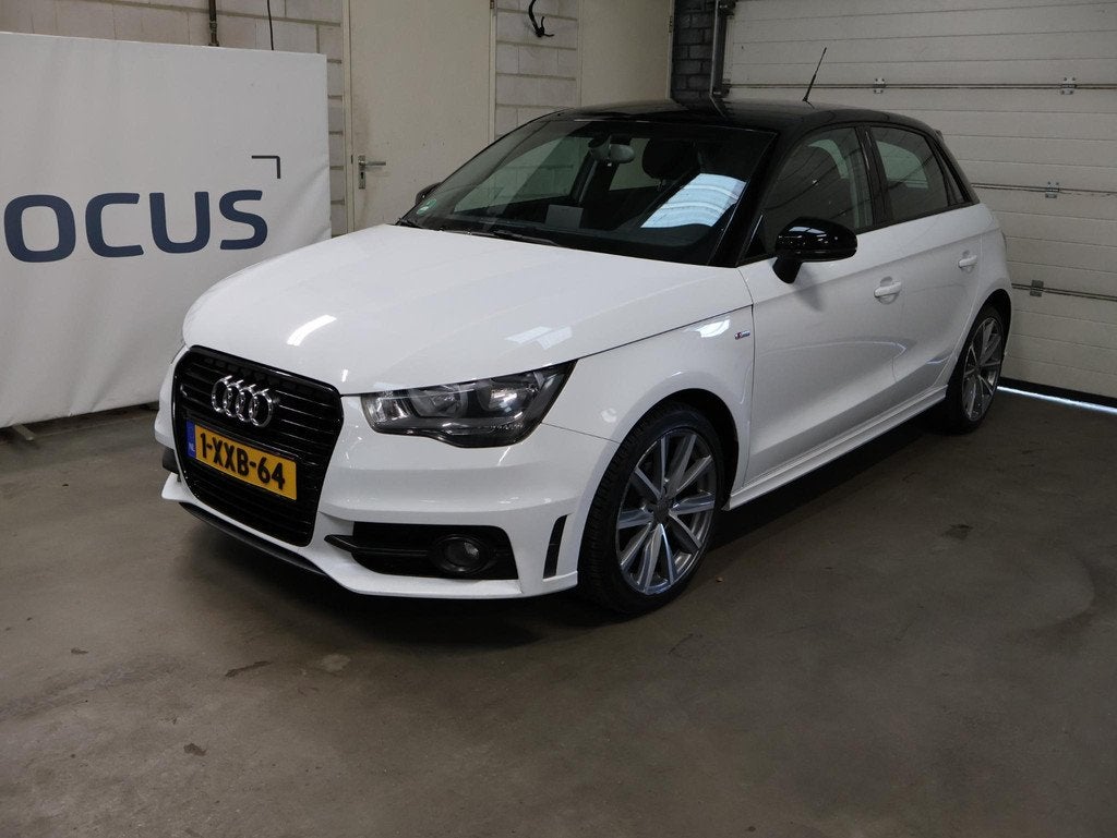 Audi A1 Sportback 1.2 TFSI Pro Line S Navi Cruise Airco PDC, Auto's, Audi, Voorwielaandrijving, Euro 5, 86 pk, Zwart