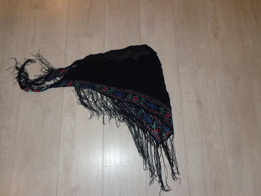 mooie omslagdoek van Livera  lengte 140 cm, Ophalen of Verzenden, Gedragen, Zwart, Overige typen