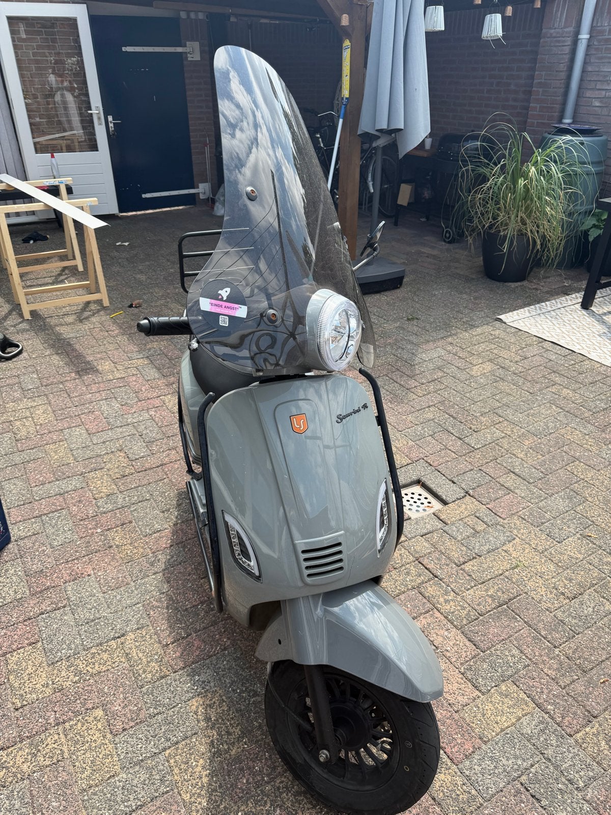 La Souris scooter - Grijs, met windscherm en bagagerek, Gebruikt, Benzine, Ophalen, Overige merken
