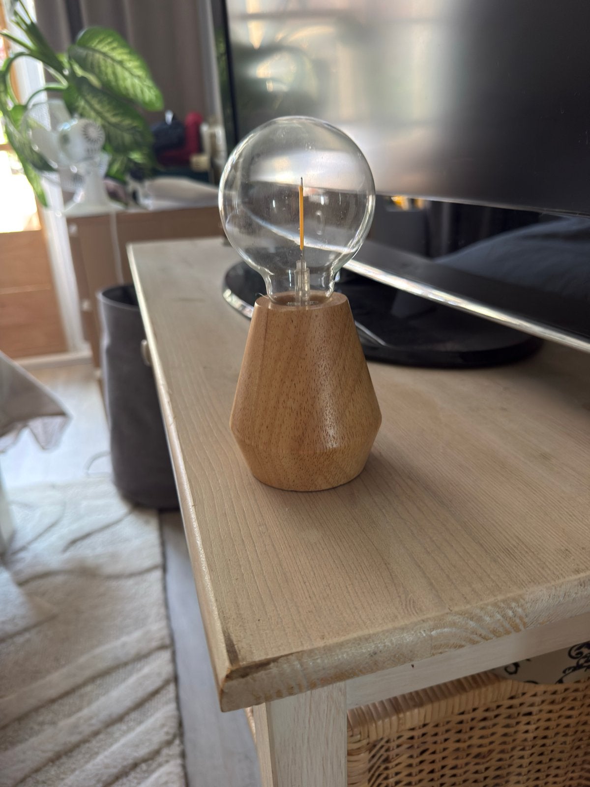 Leen Bakker Dwayne Tafellamp Natuurlijk Hout LED, Huis en Inrichting, LED verlichting, Overige fittingen, Ophalen of Verzenden