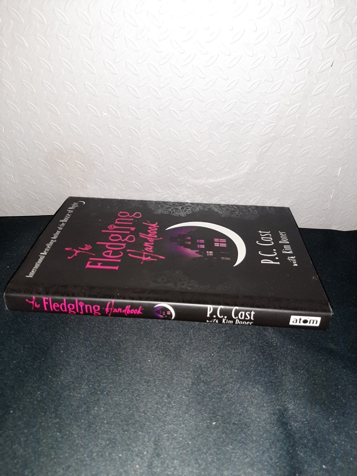 The Fledgling Handbook - P.C. Cast (House of Night), Boeken, Ophalen of Verzenden