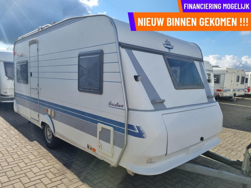 Hobby EXCELLENT EASY 460 UFE FRANSBED + VOORTENT + DOUCHE, Caravans en Kamperen, Caravans, Rondzit, Hobby, Serviceluik, Bedrijf