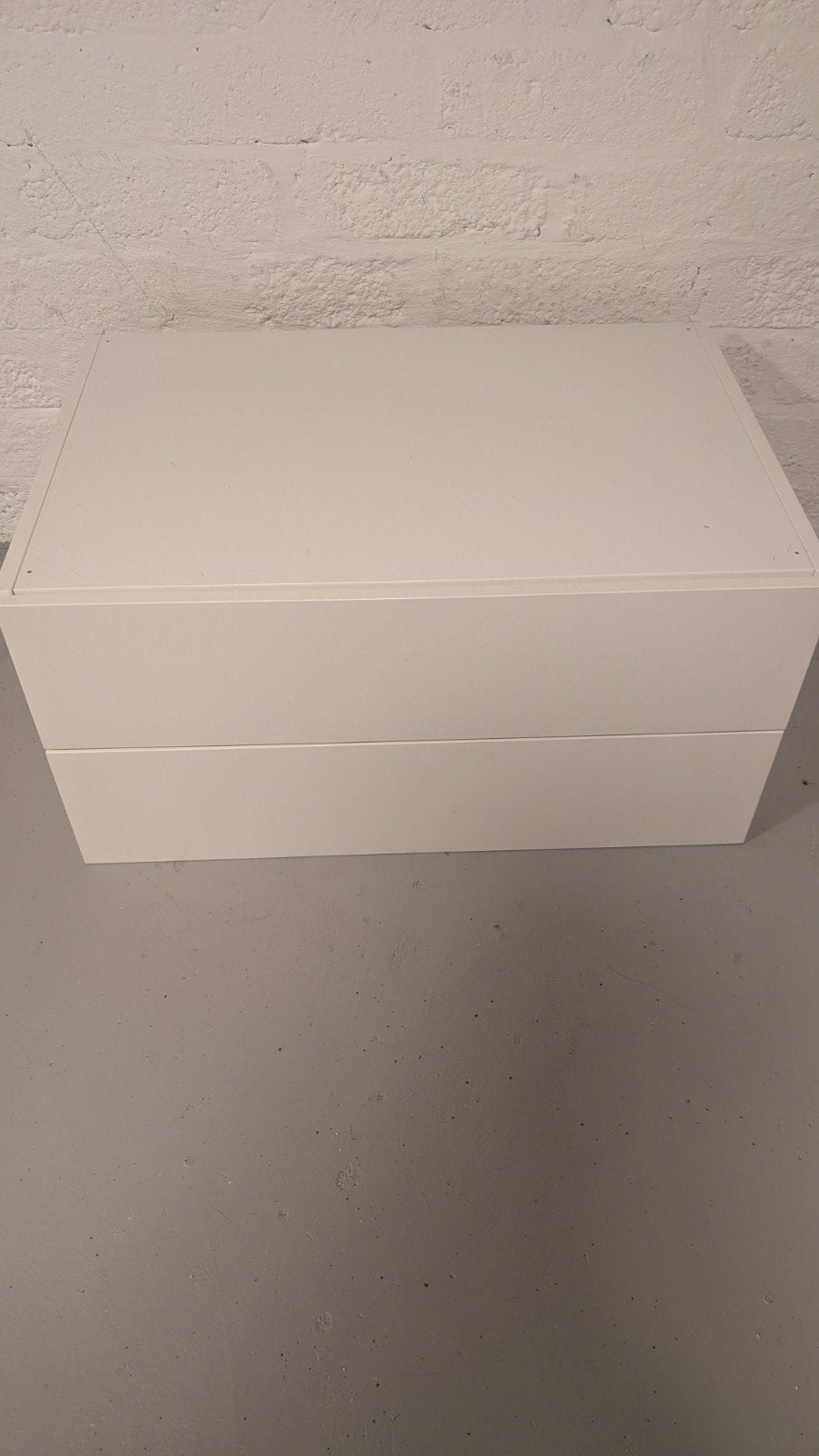 Witte ladekast met twee ladea, Huis en Inrichting, Ophalen, Overige materialen, Gebruikt, 1 of 2 laden