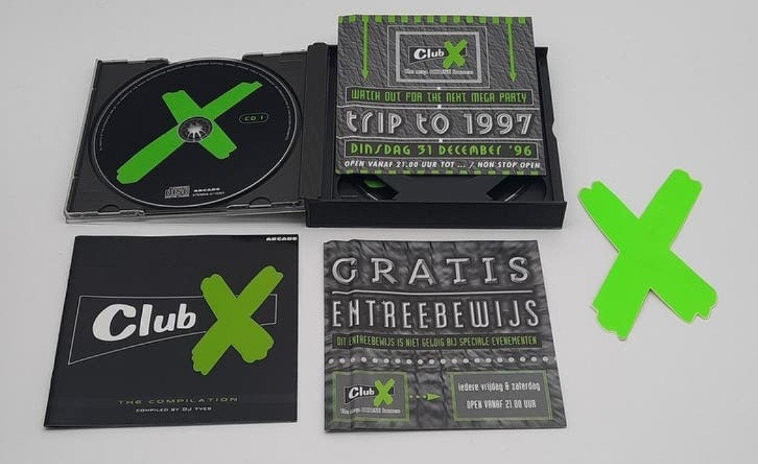 Club X The Compilation compleet inclusief sticker!, Cd's en Dvd's, Cd's | Dance en House, Ophalen of Verzenden, Gebruikt