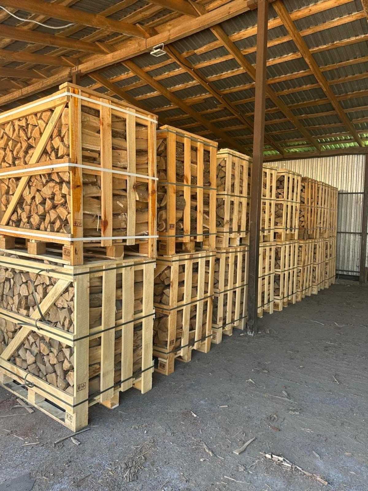 Ovengedroogd Eiken haardhout, 6 m³ of meer, Ophalen, Eikenhout, Blokken