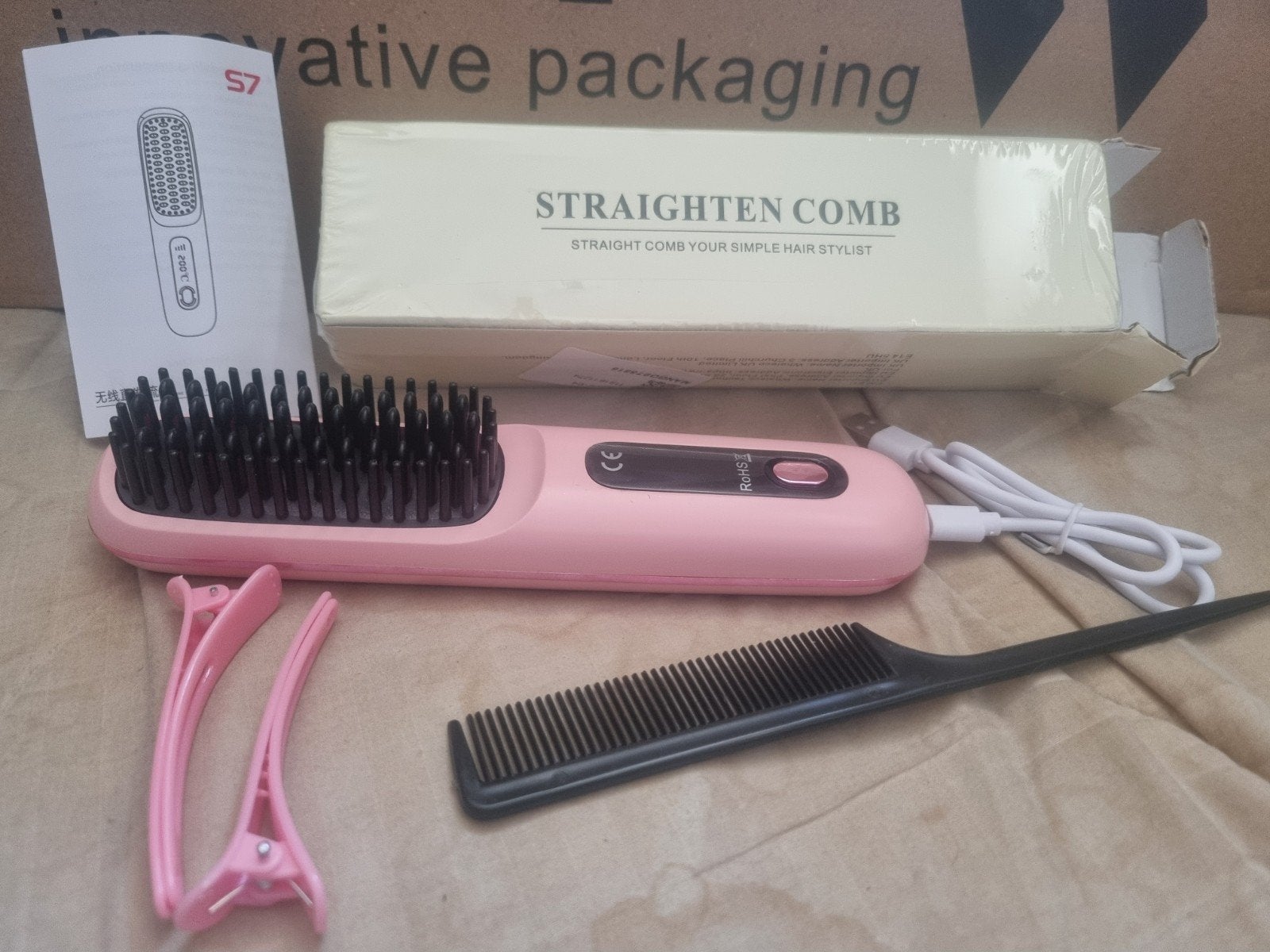 Roze Straighten Comb - Stijlborstel met accessoires, Sieraden, Tassen en Uiterlijk, Ophalen of Verzenden, Nieuw, Krultang of Stijltang