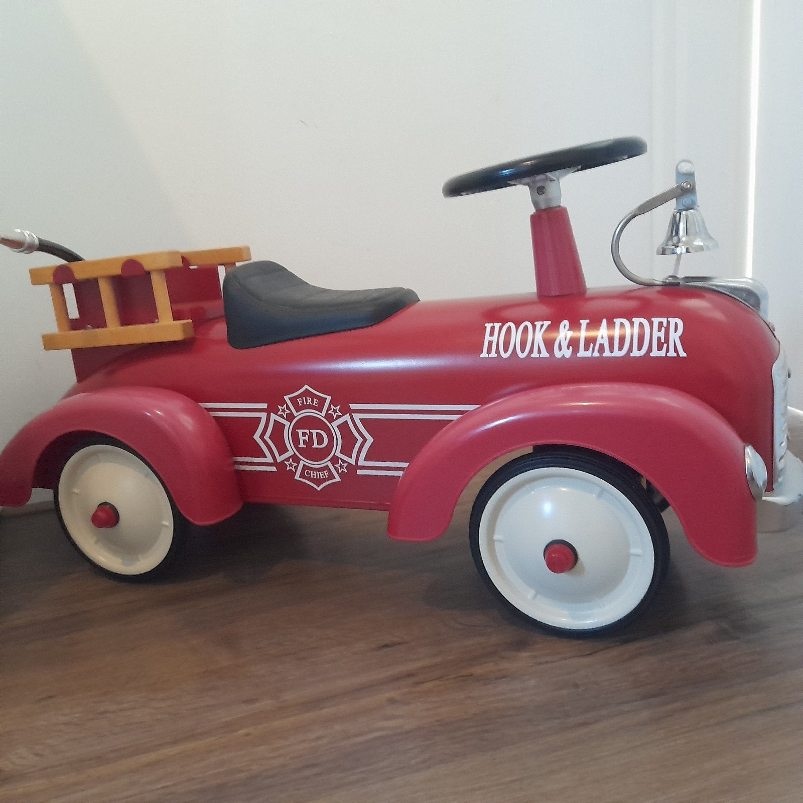 Loopauto brandweerwagen (Retro Roller), Ophalen, Gebruikt, Loopvoertuig