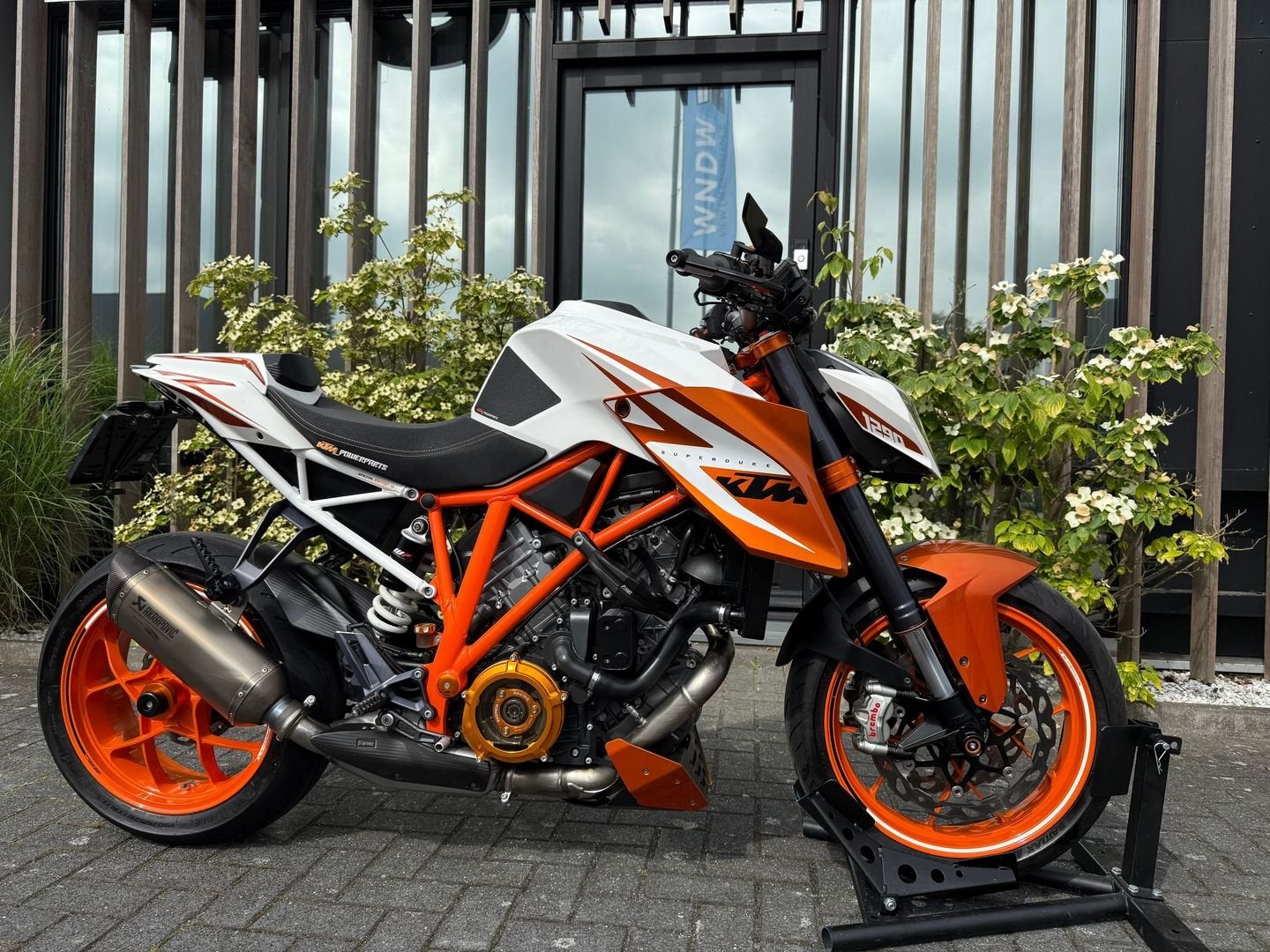KTM 1290 SUPER DUKE R -2017- Special Edition - Akrapovic, 2 cilinders, KTM, Motorrijbewijs A, Bedrijf