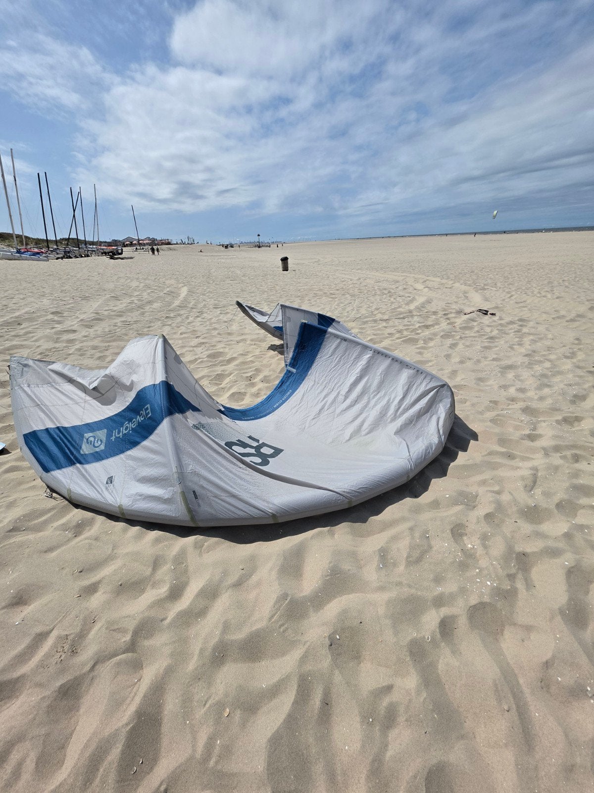 eleveight rs V4 compleet met bar., Gebruikt, Kitesurf-set, Geen board, Ophalen of Verzenden