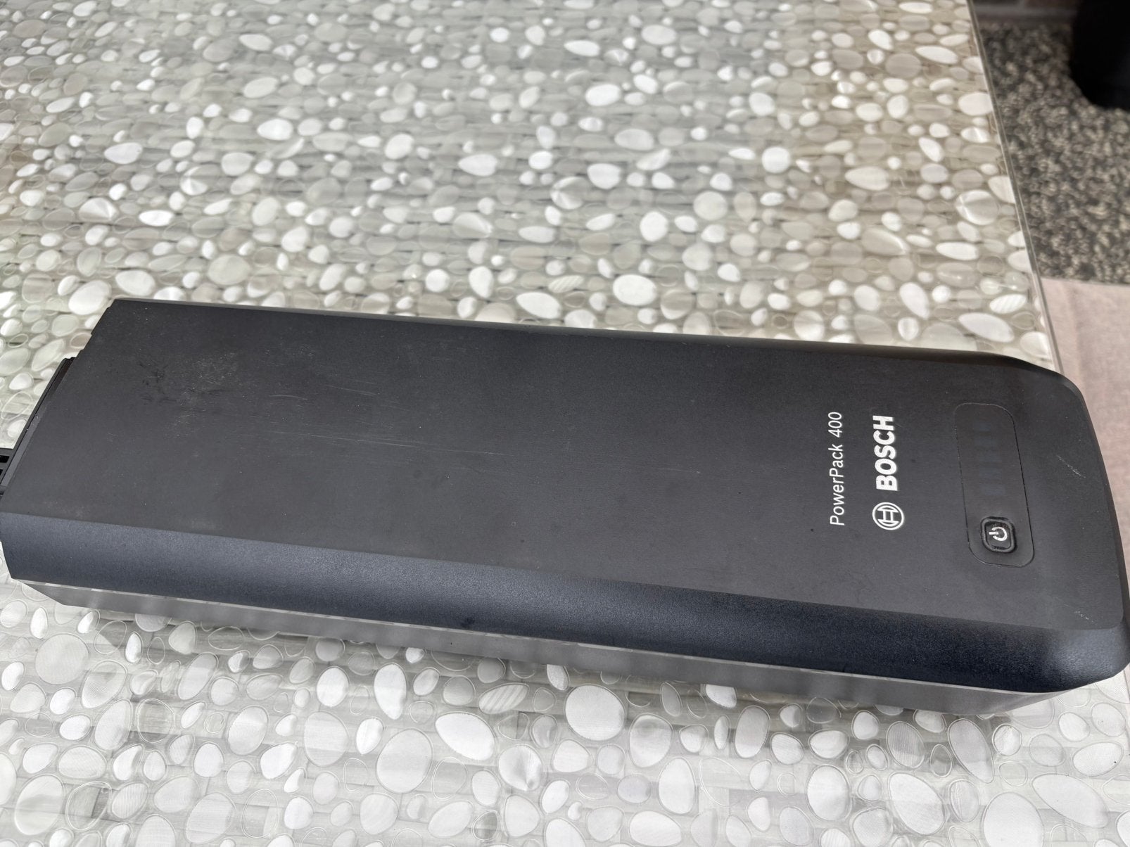 Bosch powerback accu 400ah paar keer geladen feitelijk nieuw, Zo goed als nieuw