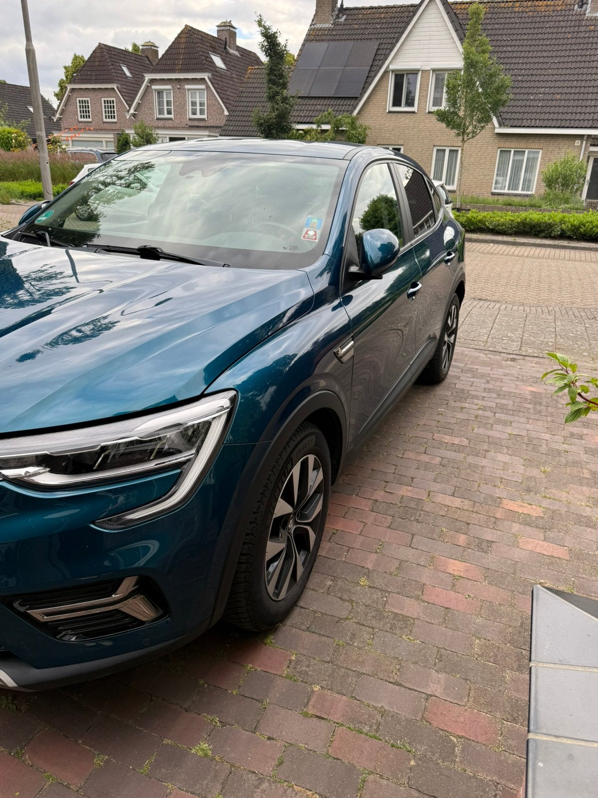 Renault Arkana 1.6 E-tech Hybrid 145pk Aut 2021 Blauw, Auto's, Renault, Particulier, Arkana, Hybride Elektrisch/Benzine, Volledig hybride