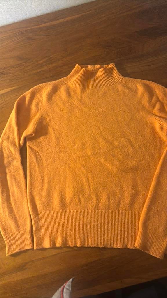 nieuwe trui Be Pure dutch maat S oranje, Ophalen of Verzenden, Zo goed als nieuw