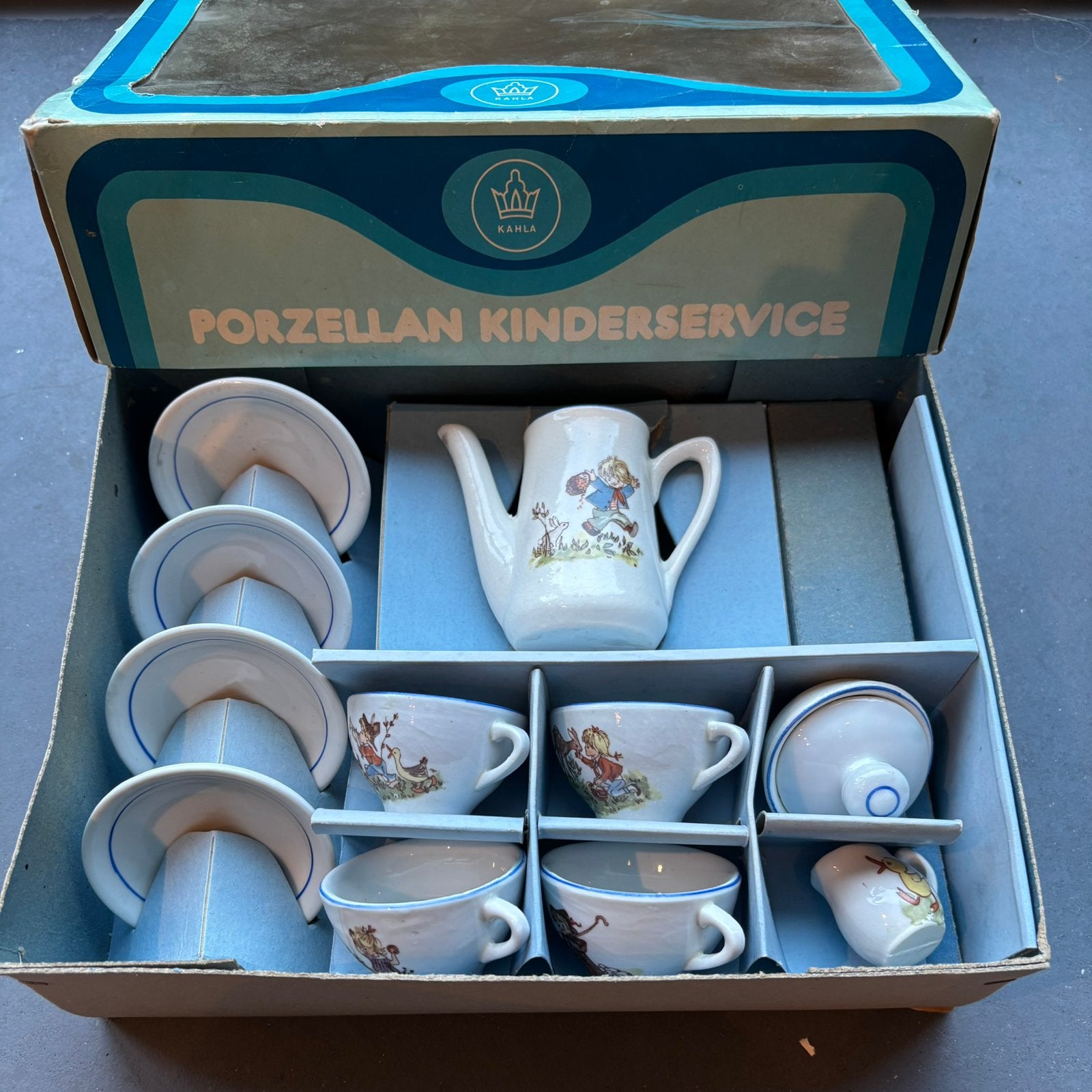 Vintage Kahla kinderservies met kinderen en dieren, Ophalen