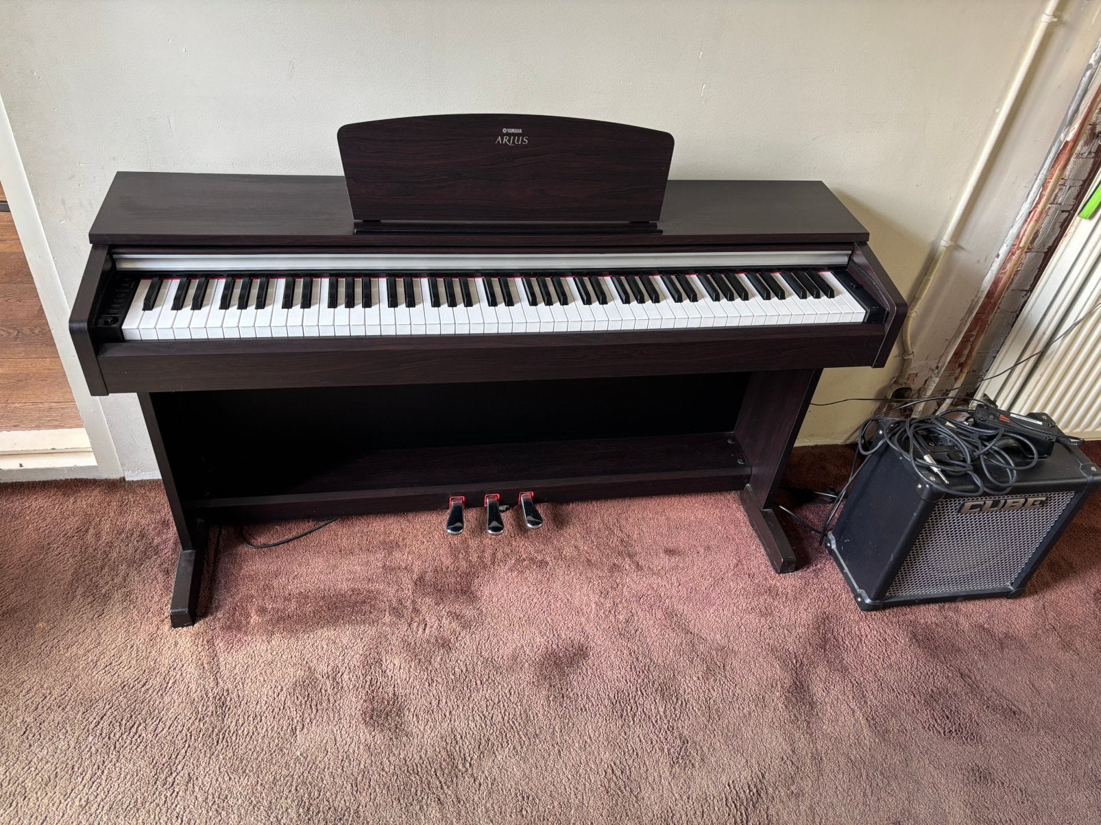 YAMAHA Digitale piano YDP-141, Muziek en Instrumenten, Piano's, Ophalen, Bruin, Digitaal, Zo goed als nieuw