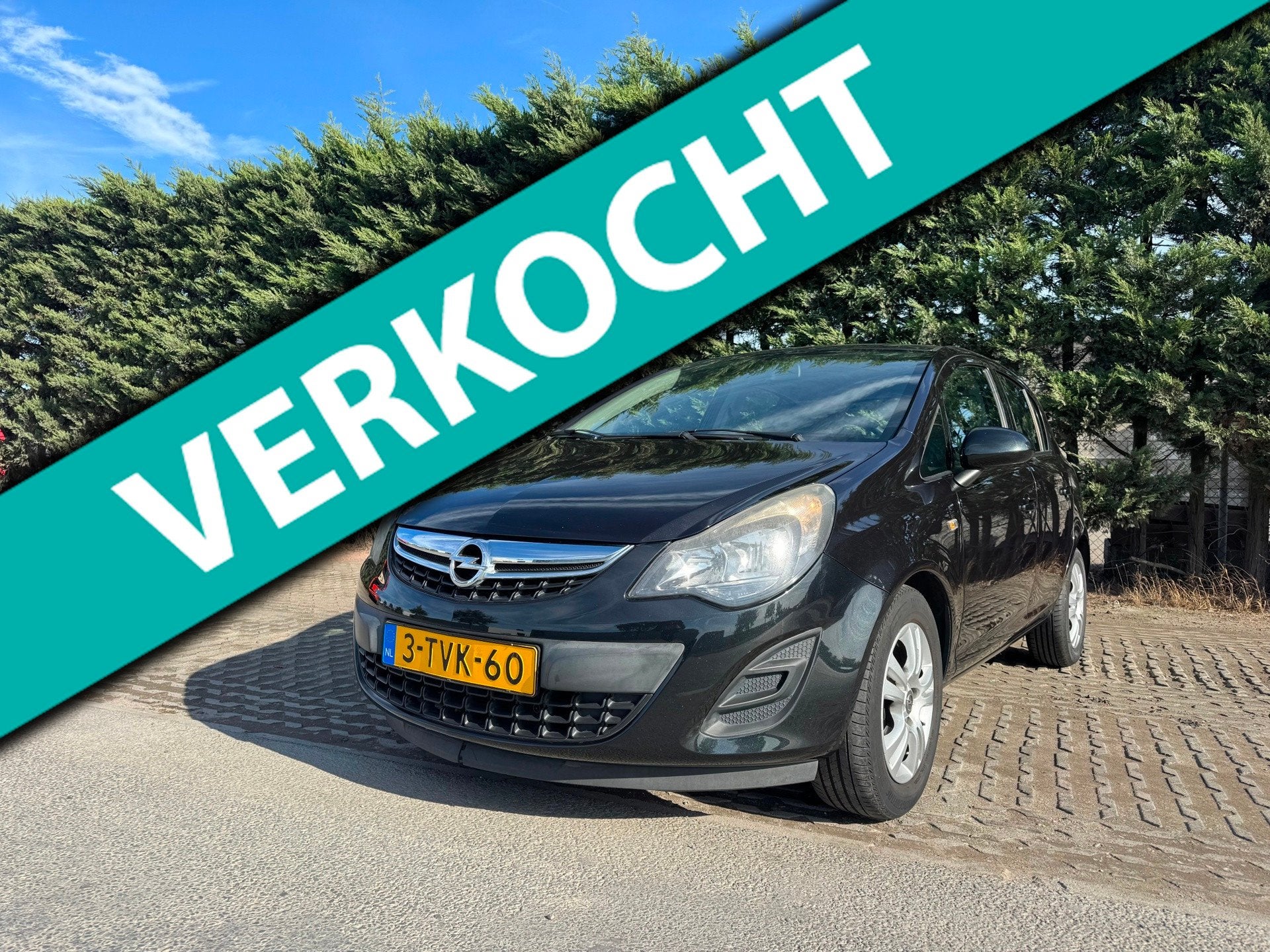 Opel Corsa 1.4-16V Berlin, Voorwielaandrijving, Euro 5, Gebruikt, 1398 cc