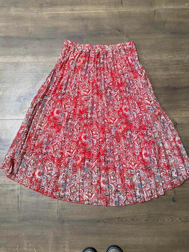 Plissé rok Paprika maat S/M, Maat 38/40 (M), Ophalen of Verzenden, Zo goed als nieuw, Rood