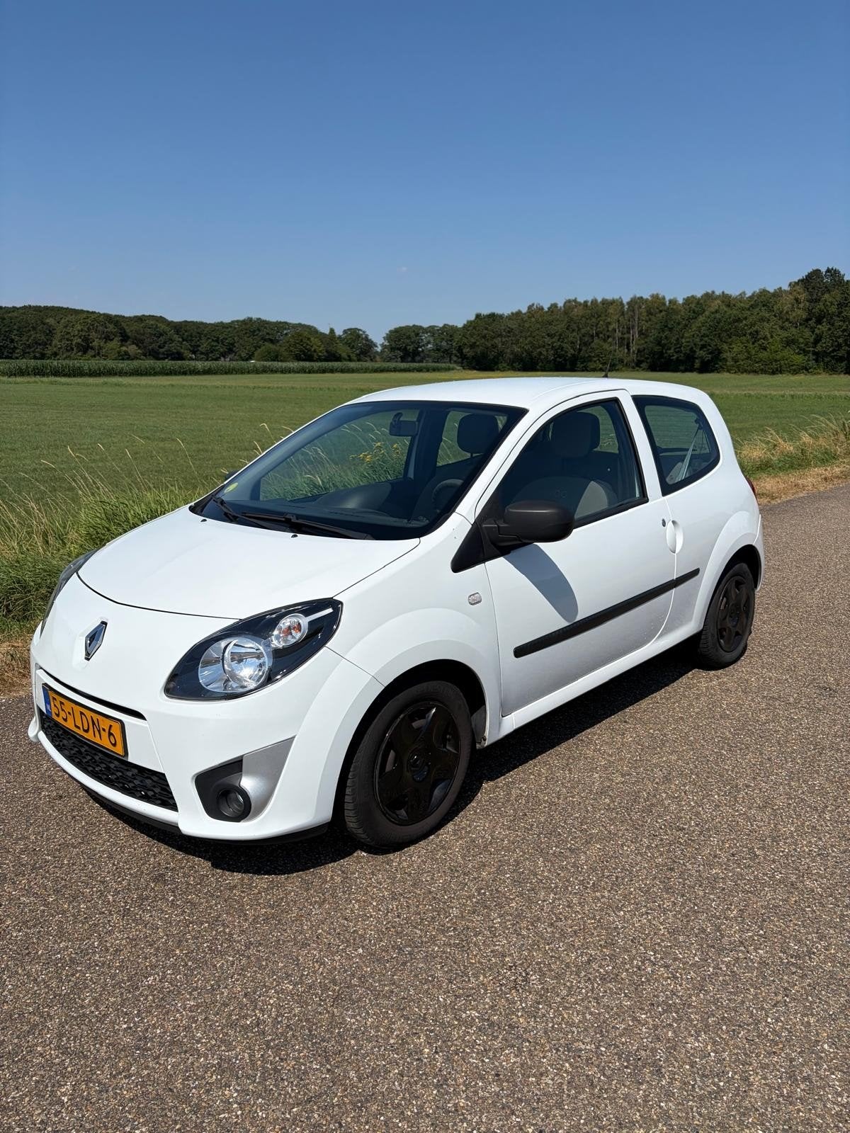 Te koop Renault Twingo 1.2 16V 2010 Wit, Auto's, 839 kg, 4 cilinders, 4 stoelen, Wit
