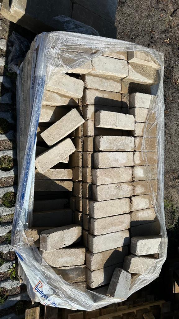 Nieuw: restpartij Waaltjes 7cm, Ophalen, Nieuw, Beton, Klinkers