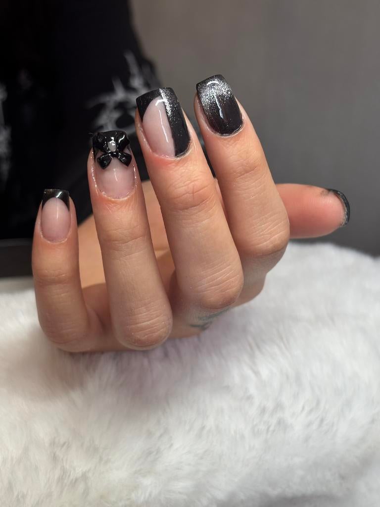 Nagelstyliste in Breda, Ophalen of Verzenden