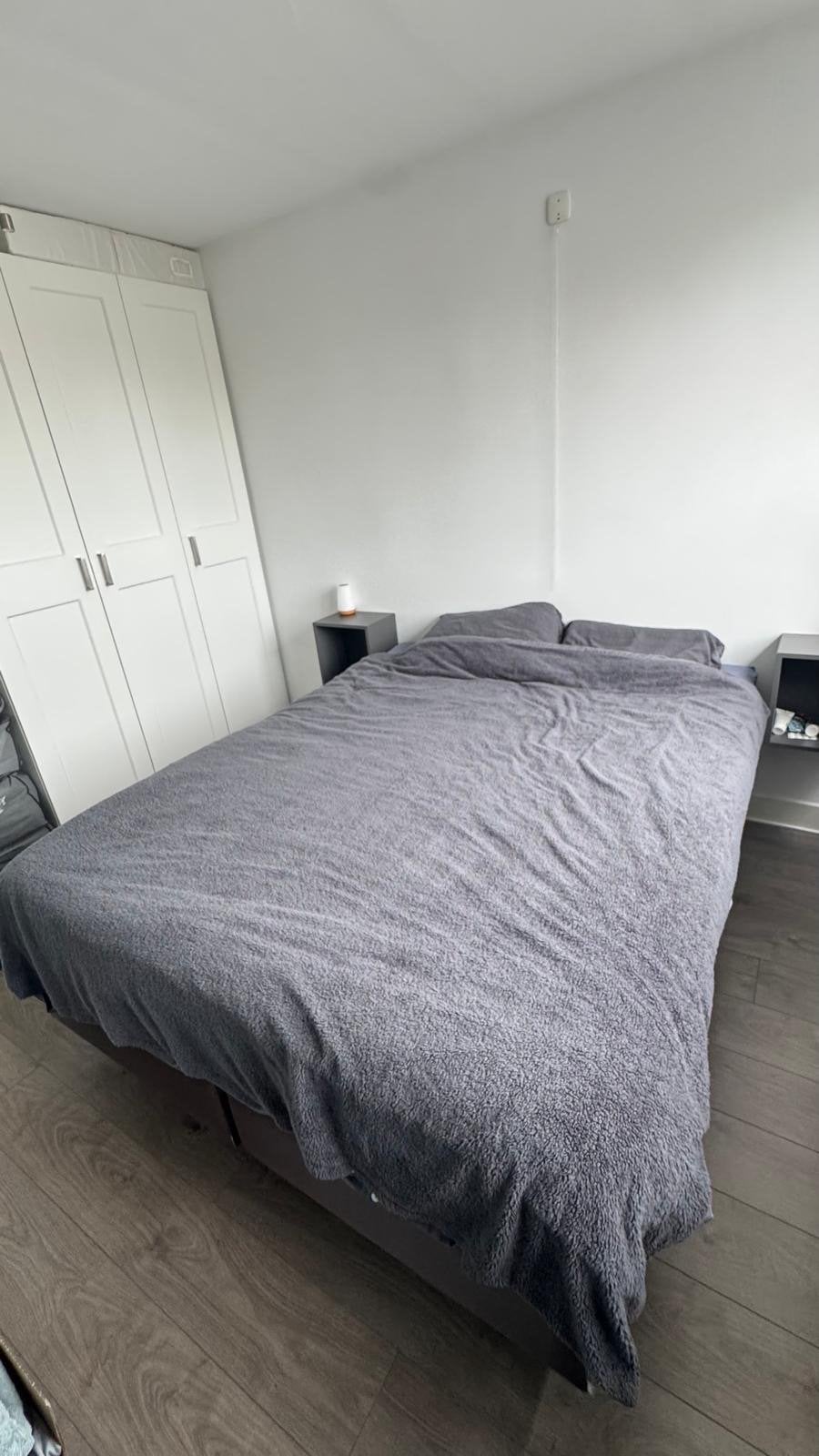 Tweepersoonsbed 160x210 cm - Zo goed als nieuw, Ophalen, Bruin, 210 cm, Tweepersoons