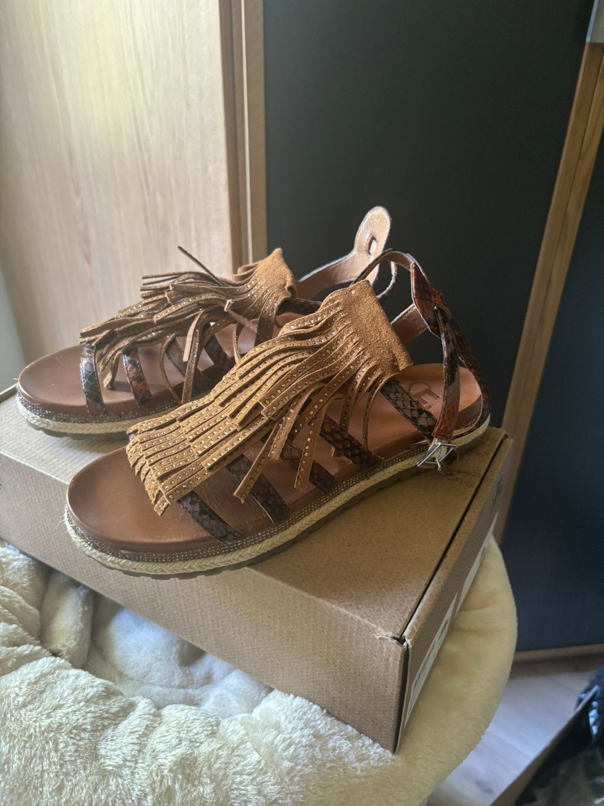 La Femme plus sandalen, Ophalen of Verzenden, Zo goed als nieuw, Zwart, Sandalen of Muiltjes