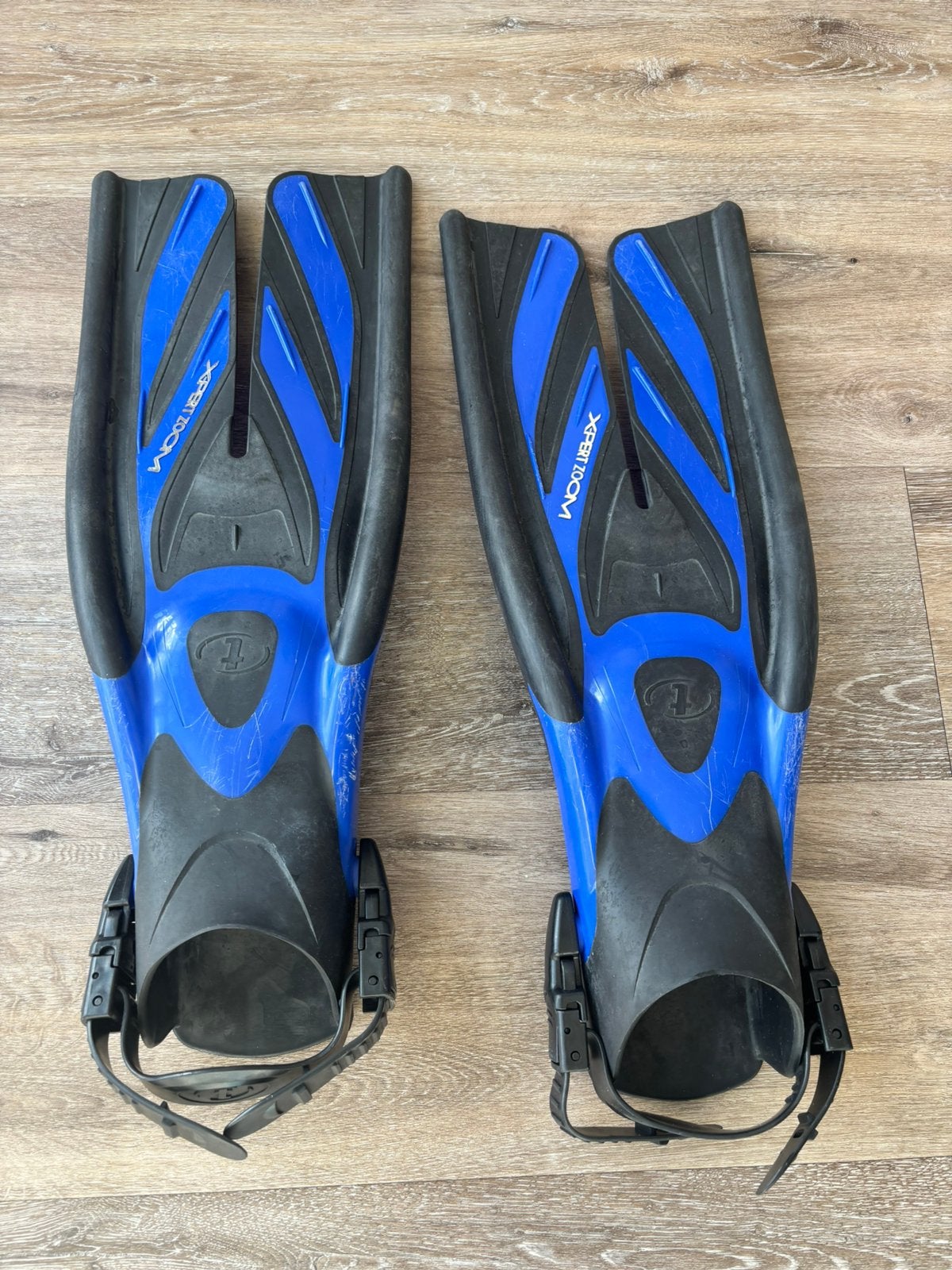 Tusa Xperzoom fins - flippers - zwemvliezen Maat L-XL, Watersport en Boten, Duiken, Ophalen of Verzenden, Gebruikt, Zwem- of Duikvliezen