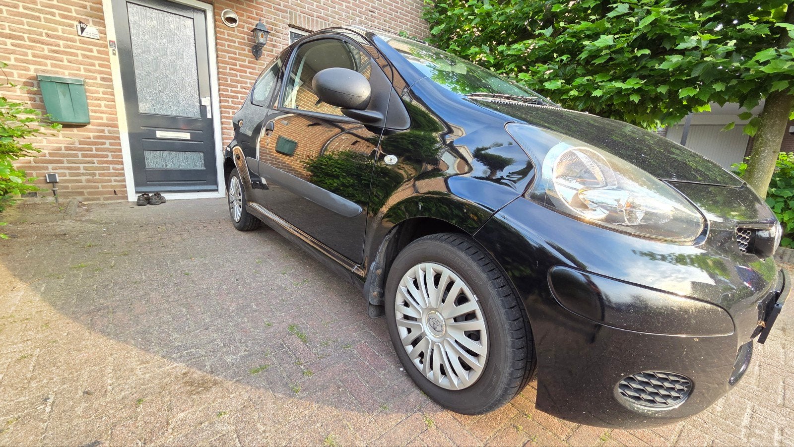 Toyota Aygo 1.0 12V Vvt-i 3DRS 2009 Airco, Auto's, Voorwielaandrijving, Zwart, 4 stoelen, Origineel Nederlands
